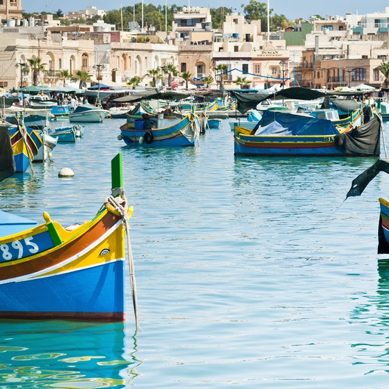 Marsaxlokk - bunte Fischerboote (Foto: Colourbox) Marsaxlokk - bunte Fischerboote